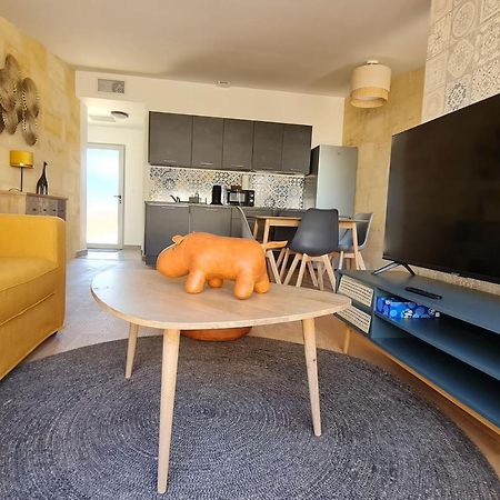 Апартаменты En Haut De La Tour, Libourne Hypercentre, Netflix, Clim Экстерьер фото